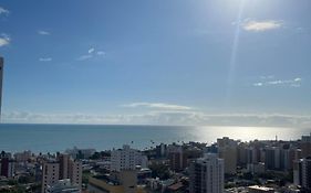 Apartamento completo com vista para o mar